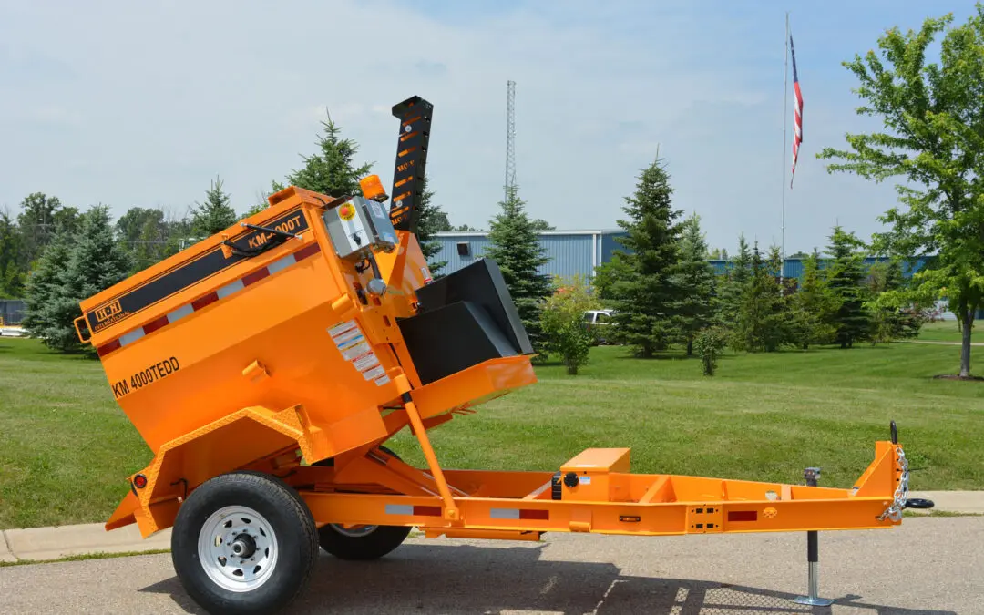 Asphalt Maintenance Equipment Product Spotlight: KM 4000T 2 Ton Asphalt Hotbox Trailer